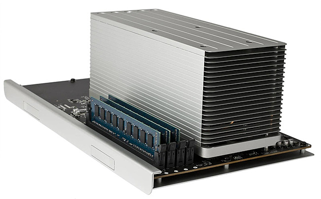 وحدة المعالجة المركزية (CPU) وذاكرة الوصول العشوائي (RAM)